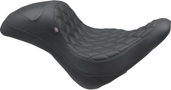 Mustang Extreme Fastback Seat, Double Diamond - Black