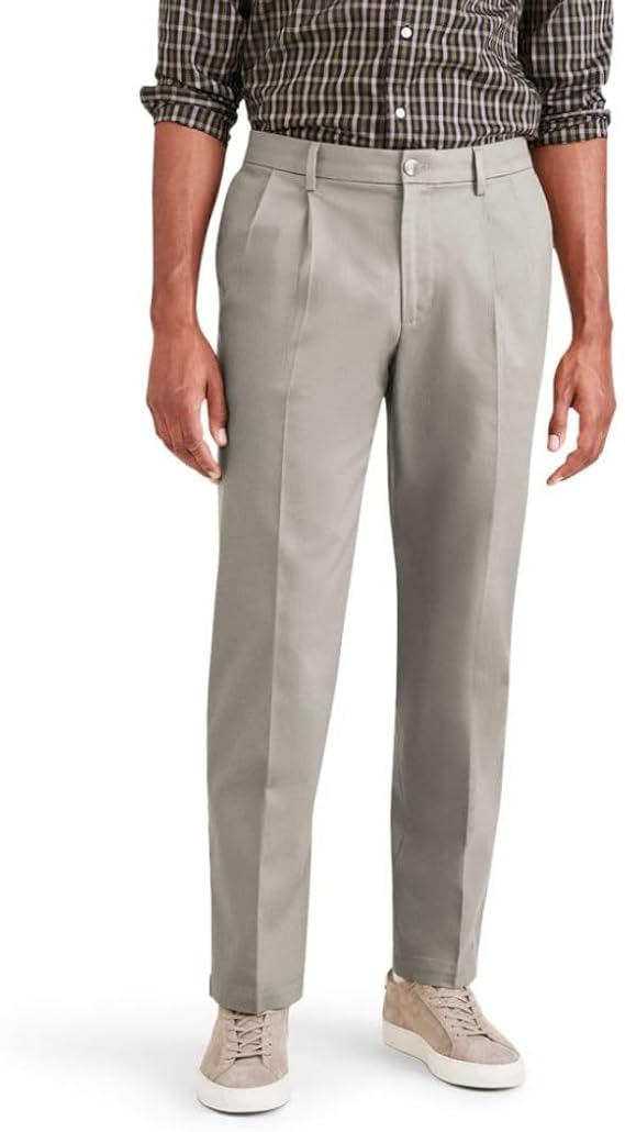 Classic Fit Signature Iron Free Khaki with Stain Defender Pants - Pleated (Regular and Big & Tall)