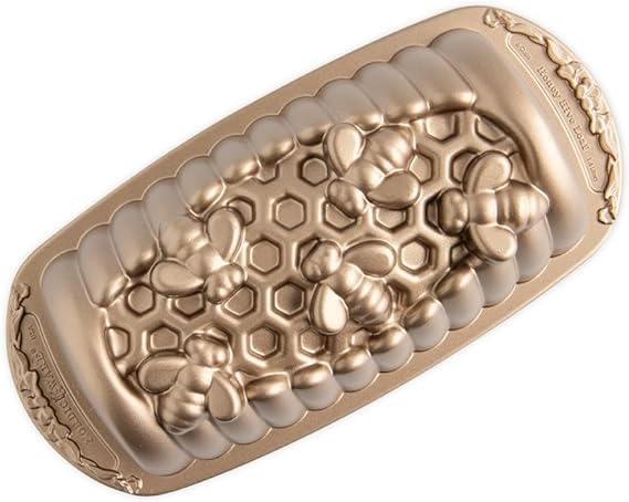 Nordicware Honey Hive Cake Mold (97048)