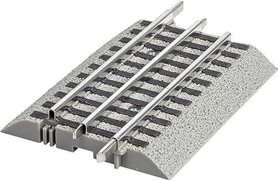 Lionel FasTrack 4.5" Straight Track, Medium