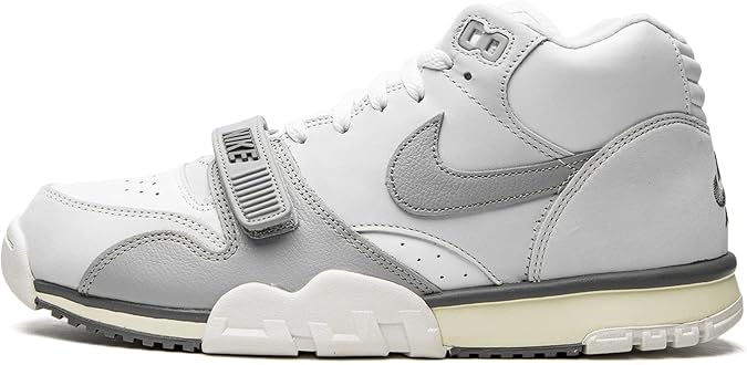 Nike mens Sneaker