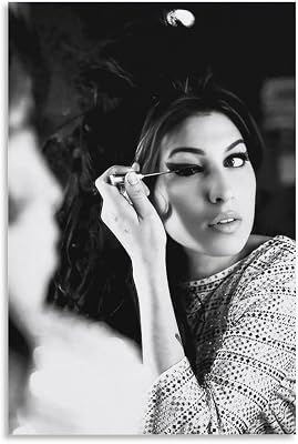 HUSUEIS Amy Winehouse Poster,Black And White Fashion Photography Canvas Poster Bedroom Decoration Landscape Office Valentines Birthday Gift Unframe-style16x24inch40x60cm