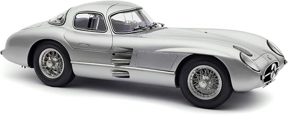 CMC 1955 MB 300 SLR Uhlenhaut Coupe Silver with Blue Interior 1/18 Diecast Model Car M-243
