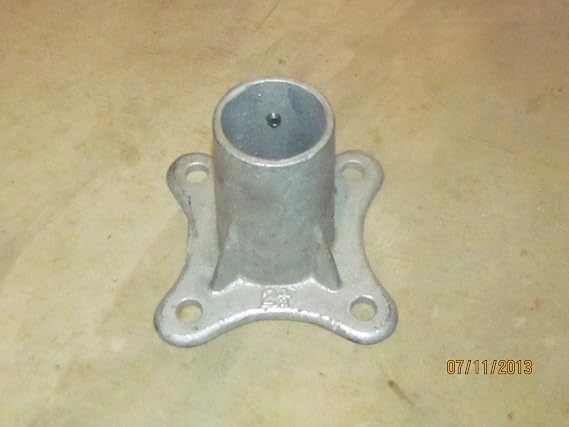 CHAIN LINK POST SURFACE CONCRETE MOUNT for 2-12 POSTFLOOR FLANGE - MALLEABLE