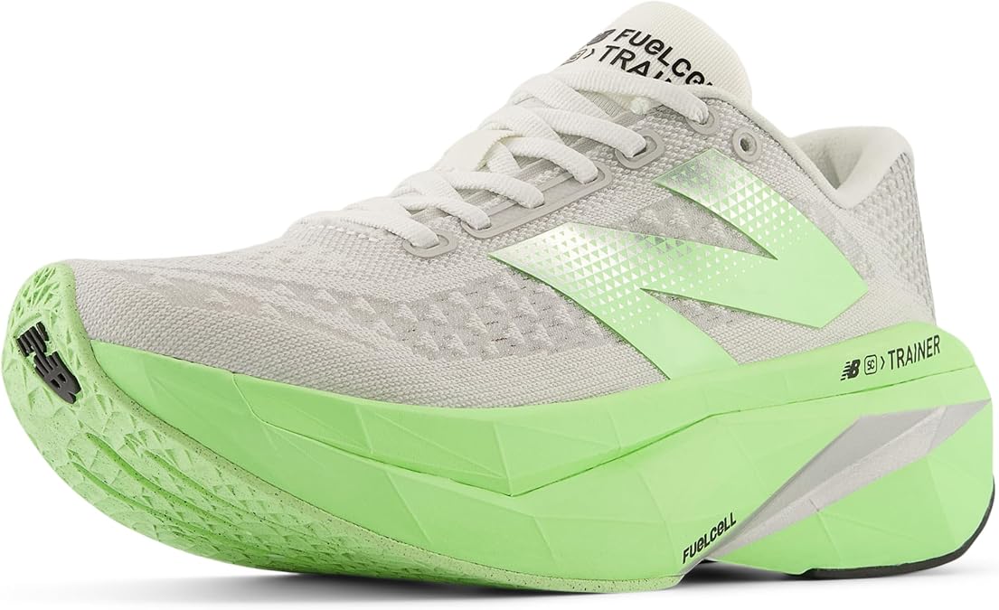 New Balance Women's FuelCell Supercomp Trainer V3Running Shoe