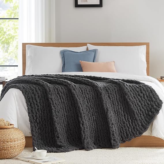 L'AGRATY Chunky Knit Throw Blanket for Couch, 80 x 90 Inches, Dark Grey