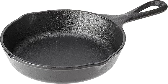 Lodge Wildlife Series Cast Iron Skillet, Wolf, 6.5 Inches