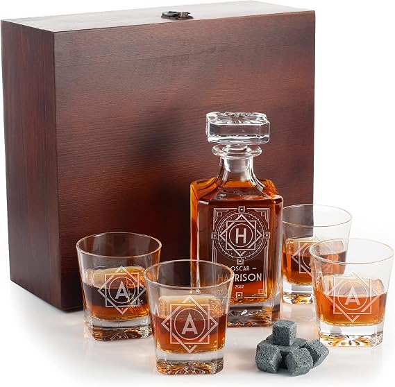 Personalized Whiskey Decanter Set with Glasses, 5 PC - 4 Optional Designs - Custom Whiskey Liquor Decanter 25 Oz with 4 Whiskey Glasses, Personalized Gifts for Men, D1